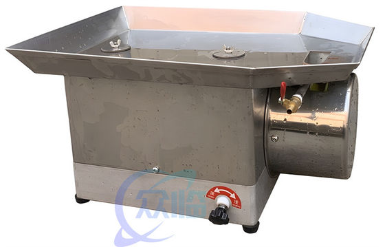 Buen precio Máquina de corte de camarón de 510x400x300mm Anticorrosión automática en línea