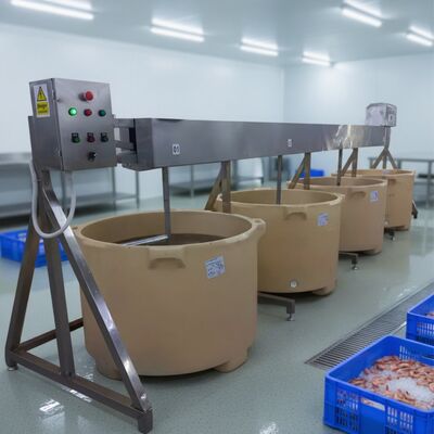 Buen precio Mezclador de camarón de remojo de camarón máquina de procesamiento de inmersión mezclador aislamiento barril mezclador automático mezclador de camarón filete de remojo en línea